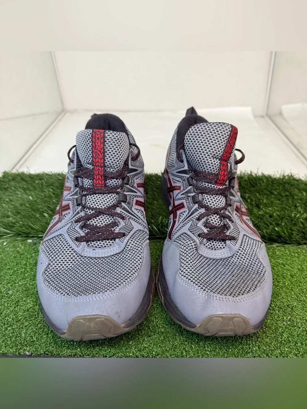 Asics Gel Venture 8 Mens Size 9.5 Shoes Gray Athletic Running Sneakers 1011B396